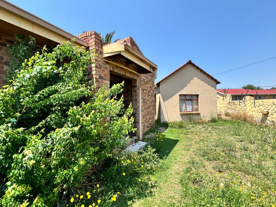 4 Bedroom Property for Sale in Parys Free State